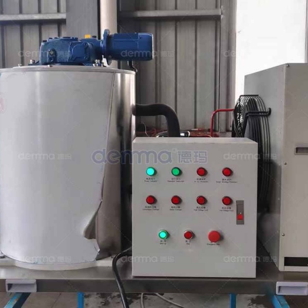 High Quality Fully Automatic Commercial Flake Ice MachineChromed Carbon Steel Evaporator Construction Cooling