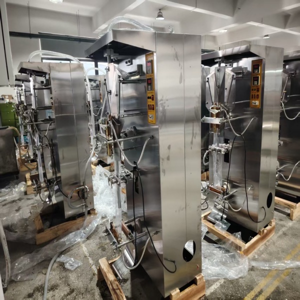 Large Flow Full Automatic Industrial Commercial Aquaculture Water Purifying Equipment